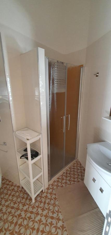 La Capasa Di Casada Apartment Spongano ภายนอก รูปภาพ