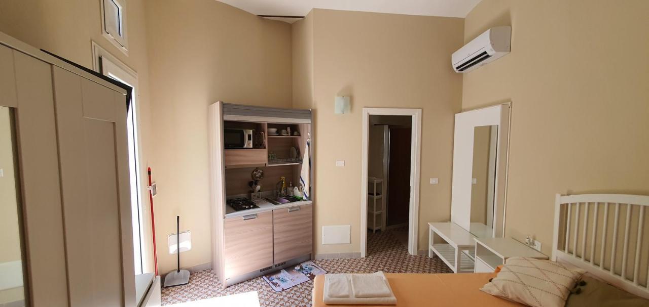 La Capasa Di Casada Apartment Spongano ภายนอก รูปภาพ